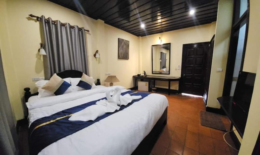 Villa Le Tam Tam Boutique Hotel Luang Prabang Ngoại thất bức ảnh